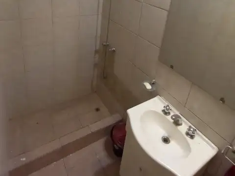 Depto Tipo Casa 2 ambientes con 1 baño