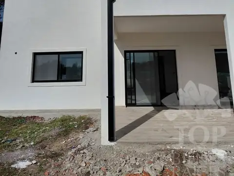 Casa en Venta en Countries y Barrios Cerrados en Campana, USD 260.000