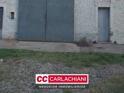 Local en Las Parejas