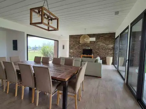 Quinta en Venta en Chacras de la Trinidad, USD 450.000