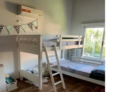 HERMOSA PROPIEDAD EN COUNTRY LAS LAJAS