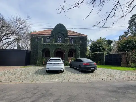 Casa en Venta en Santa Rita, USD 1.020.000