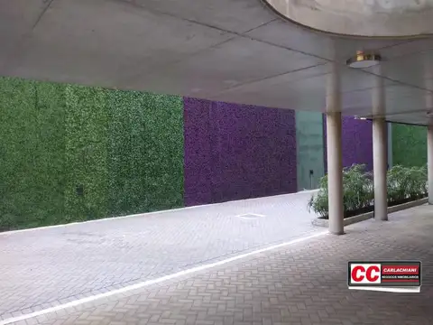 Local en Venta en Abasto, USD 120.000