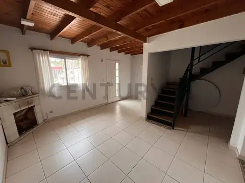 Casa en Venta en Los Hornos, USD 68.000