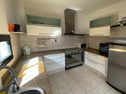 Casa en Venta en Olivos Quinta Presidencial, USD 480.000