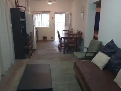 Benavente 65, Alejandro Petión, Cañuelas, Buenos Aires Interior