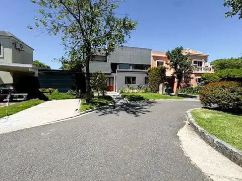 Ricardo Castiglioni 2200