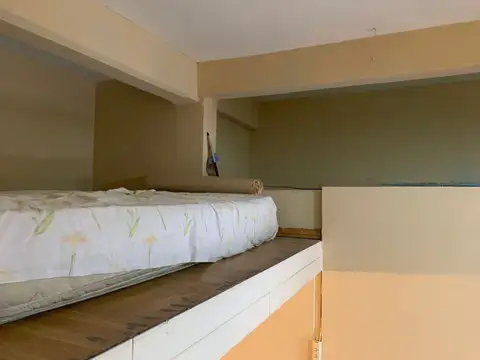 monoambiente con sotano y entre piso 40 m,2