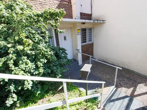 Depto Tipo Casa en Venta en Munro, USD 129.000