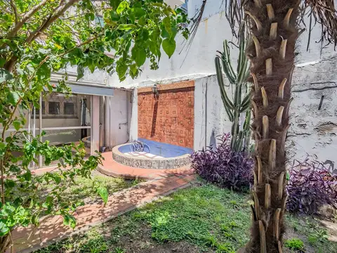 Depto Tipo Casa 2 ambientes con 1 baño