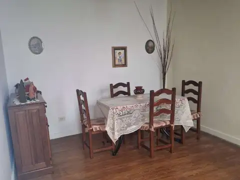 Ph de 4 ambientes en Venta en Flores