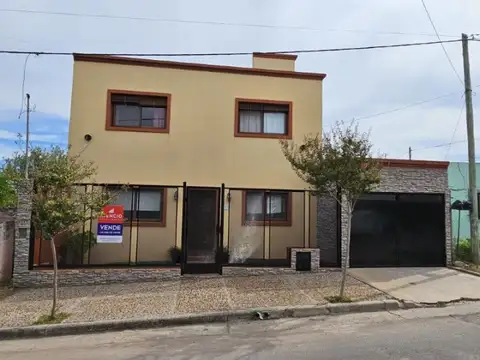 Cúneo entre Junín y Guemes , Piso 0