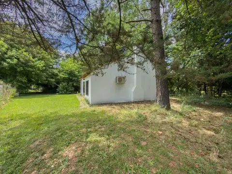 Casa en venta, Sicardi. 3 dormitorios y parque