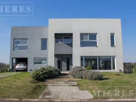 Casa en alquiler amoblado lote interno en Haras de Santa Maria barrio Molino Norte