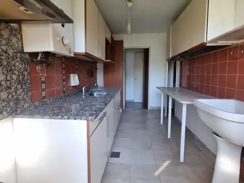 Remedios de Escalada N°680