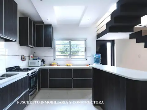 Casa en Venta en Ciudad Evita, USD 165.000
