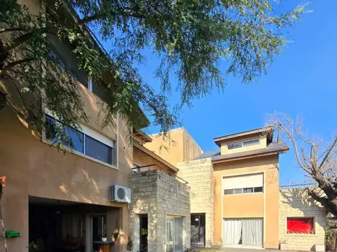 Casa en Venta de 6 dormitorios