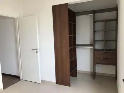 Departamento en Alquiler en Villa Luzuriaga, $ 500.000