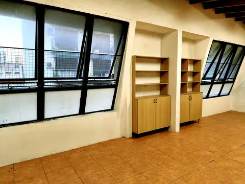 Oficina en Alquiler en Avellaneda, $ 2.200.000