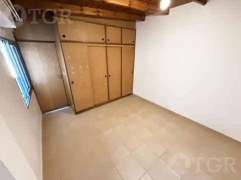 Santa Teresita al 8200