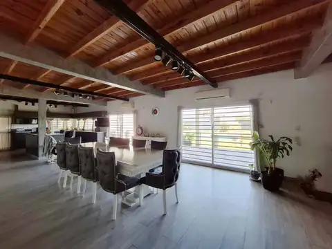 ALQUILER QUINTA Z. OESTE Pileta / Parque / Cochera