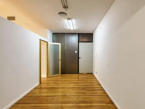 Oficina en Alquiler 40 años