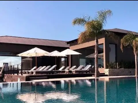 Terreno en Venta de 848,0 m2