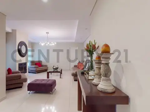 CASA EN VENTA EN GRAND BELL 1, Mirá las fotos y recorré el tour virtual 