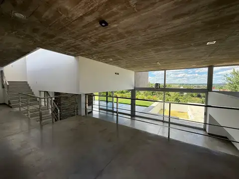 Casa en Alquiler de 3 dormitorios