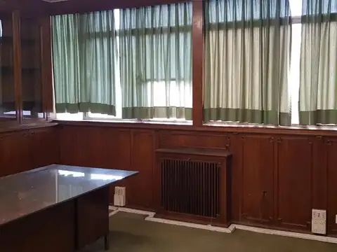 Oficina en Venta al Oeste