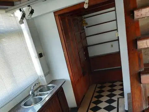 Depto Tipo Casa en Venta 50 años