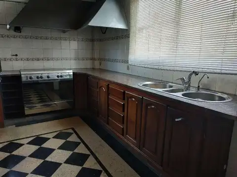 Depto Tipo Casa en Venta en Quilmes, USD 250.000