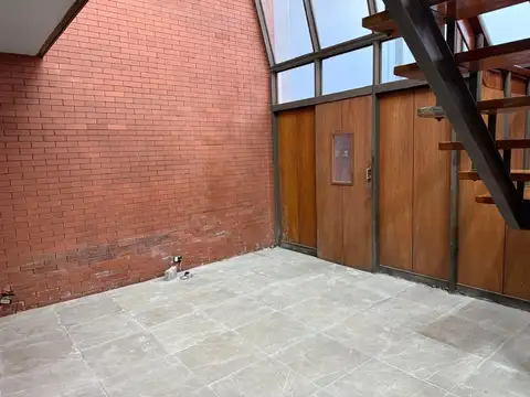 Galpon en Alquiler 39  mts Fondo