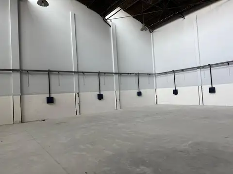 Galpon en Alquiler A Estrenar