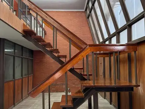 Galpón - Depósito  de  1120 m2  en  Nueva Pompeya en ALQUILER