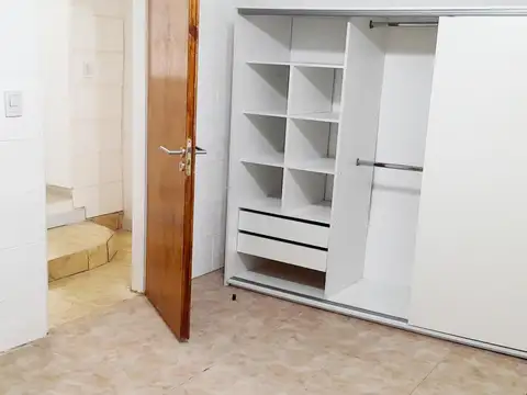 Depto Tipo Casa en Alquiler en Villa Luro, $ 650.000