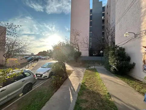 SE ALQUILA DEPTO 2 DORM. EN COMPLEJO SAN MARTIN