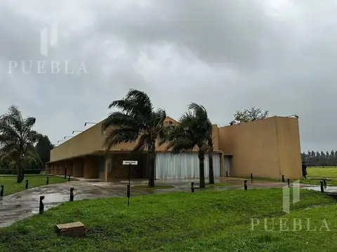 Terreno en Venta 100  mts Frente