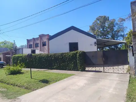 VENTA CASA 4 AMBIENTES LA REJA MORENO LOTE  1092M2