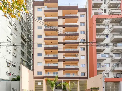 VENTA DE MONOAMBIENTE, CON COCHERA Y SUM CON PARRILLA.