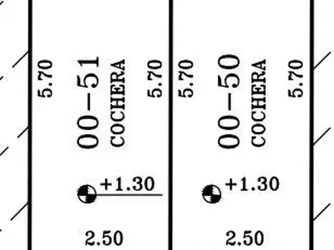 Venta cochera amplia Rioja 1851
