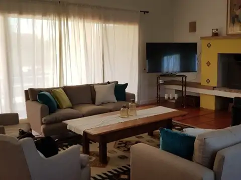 Casa en Alquiler Temporal 18 años