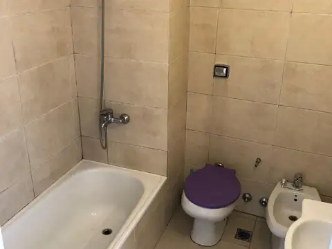 Departamento en Alquiler en Flores, $ 1.100.000