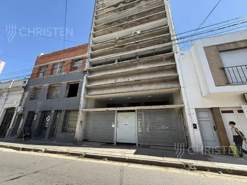 IRIGOYEN FREYRE al 2600