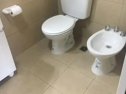 Departamento en Alquiler en Haedo, $ 400.000