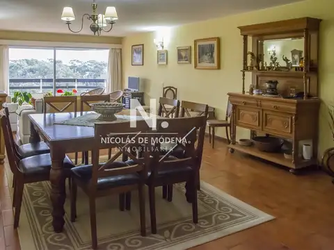 Departamento en Alquiler de 4 ambientes