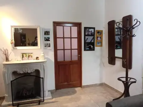 Depto Tipo Casa en Venta con 1 cochera