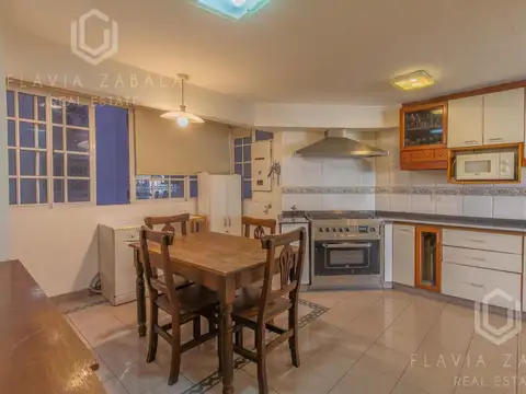 Departamento en Venta de 6 ambientes