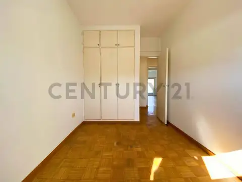 Venta Departamento de 2 dormitorios al frente | Lourdes, Rosario