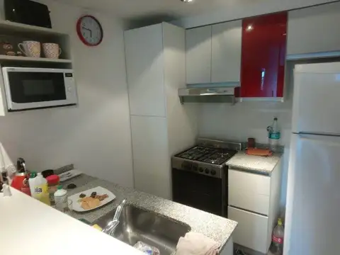 1 AMBIENTE | ASAMBLEA, AVDA. al 200